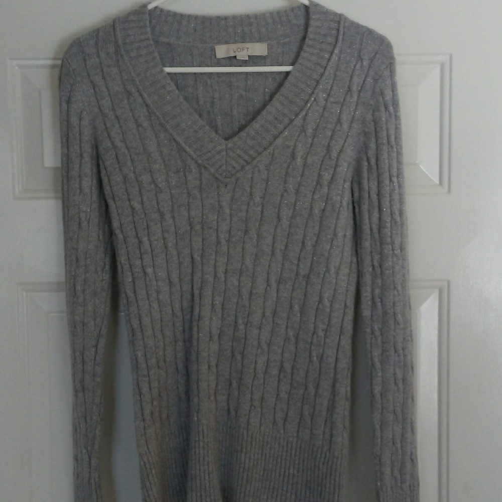 Ann Taylor LOFT V-Neck Sweater S